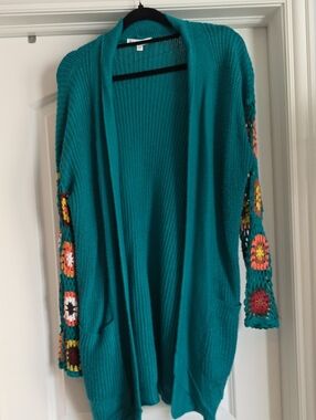 EUC Blakely One Size Teal Open Front Cardigan Sweater with Crochet Sleeve Detail